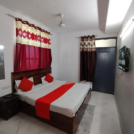 New Signature Village Nowe Delhi Zewnętrze zdjęcie