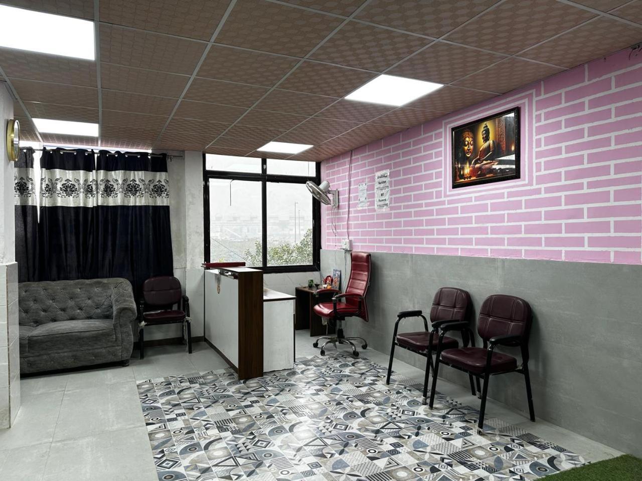 New Signature Village Nowe Delhi Zewnętrze zdjęcie